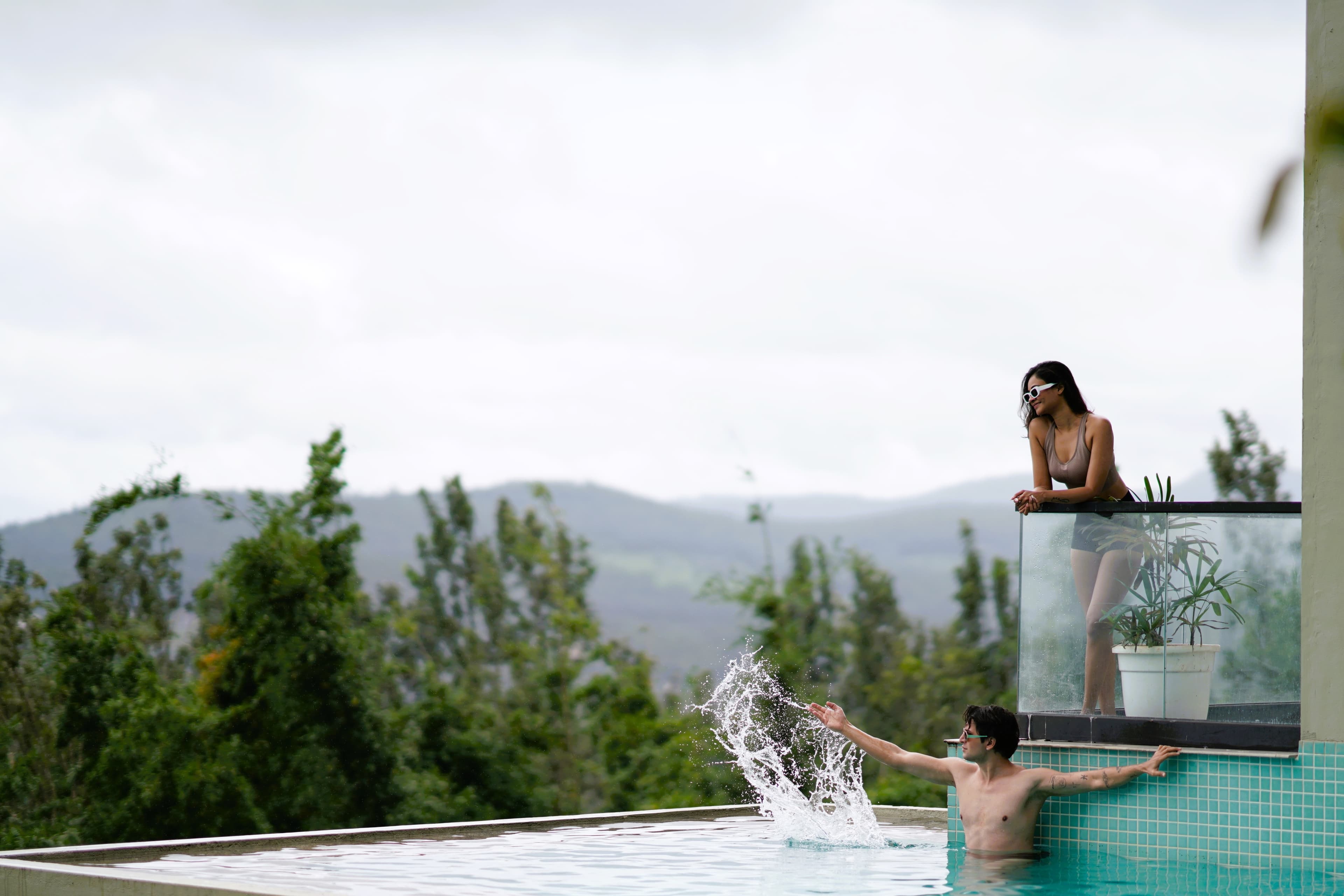 Virtual tour background