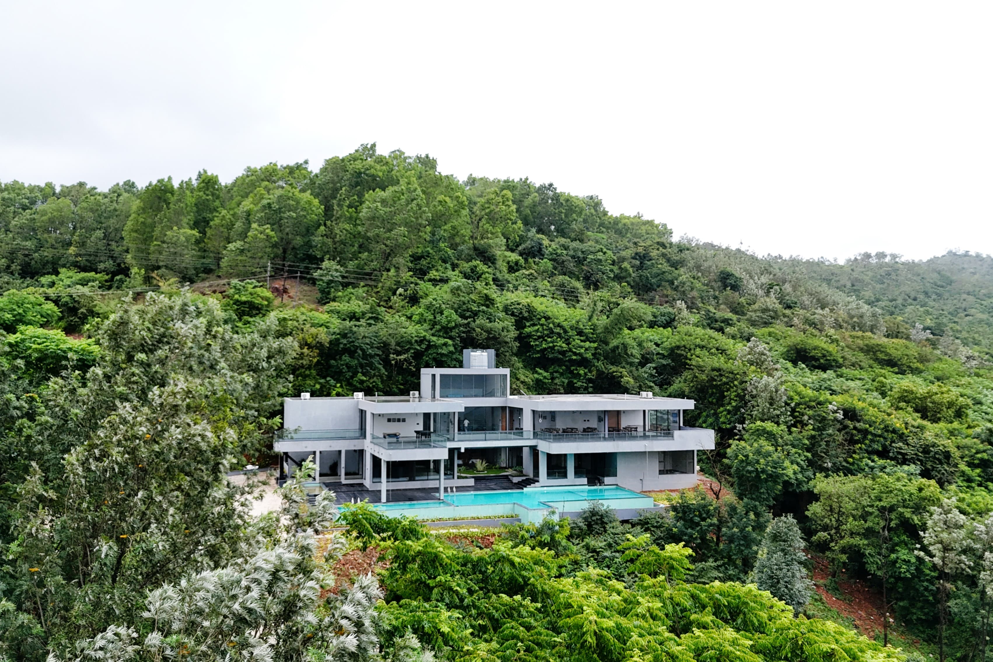 Luxury with Stunning Views
